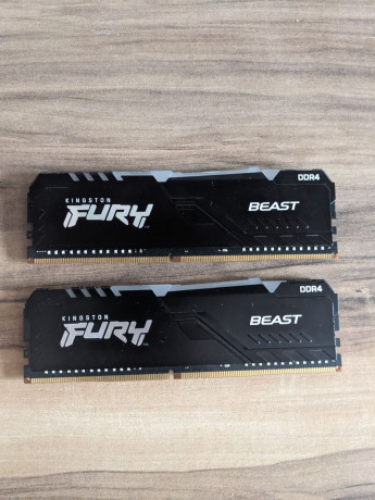 operativnaia-pamiat-ddr4-big-0