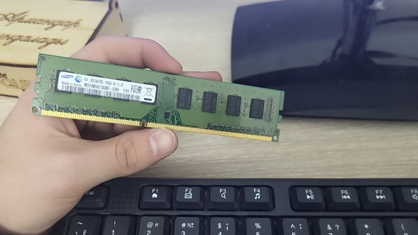 prodam-ddr3-na-2gb-astana-cena-100k-slysol-sto-ozu-podarazolo-big-0