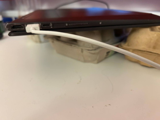 prodaiu-bu-noutbuk-xp-envy-x360-15-cn0035ur-s-funkciei-transformer-sensornym-ekranom-i-otpecatko-big-2