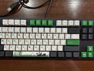 prodam-klaviaturu-varmilo-panda