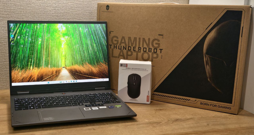 igrovoi-noutbuk-thunderobot-r16-novyi-big-0