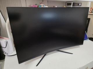monitor-27-diagonal