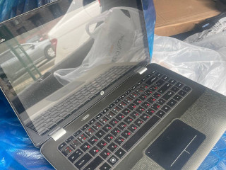 almaty-prodam-noutbuk-hp-envy-core-i5-2gen-ram-4-gb-ssd-60-gb-154-display-metalliceskii-korpu