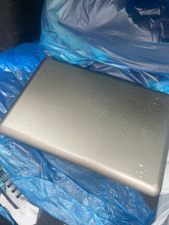 almaty-prodam-noutbuk-hp-envy-core-i5-2gen-ram-4-gb-ssd-60-gb-154-display-metalliceskii-korpu-big-1