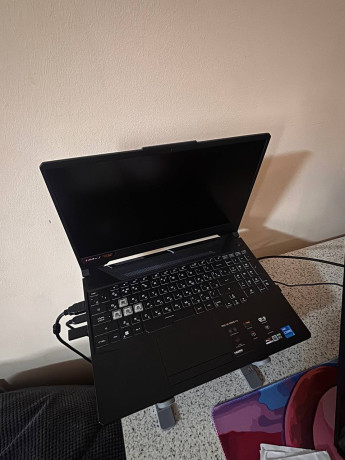 asus-tuf-v-ideale-iznos-80-ne-obsluzivalsia-s-momenta-pokupki-big-0