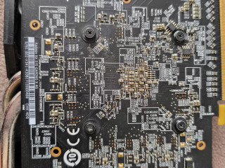 rx-570-gaming-x-4g-msi-v-xorosem-sostoianii-dovolno-moshhnaia-vidiuska