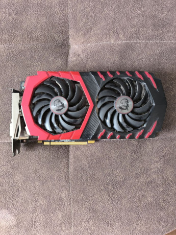 rx-570-gaming-x-4g-msi-v-xorosem-sostoianii-dovolno-moshhnaia-vidiuska-big-1