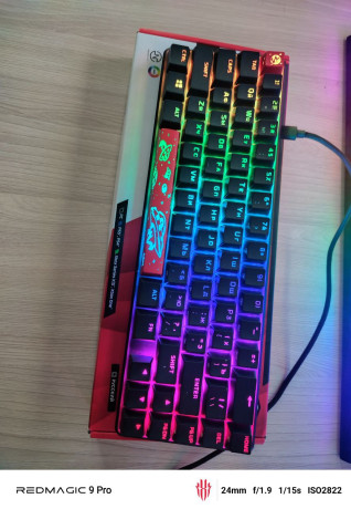prodam-klaviaturu-hyperx-alloy-origins-65-big-0