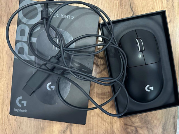 logitech-superlight-2-big-1