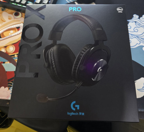logitech-g-pro-x-big-0