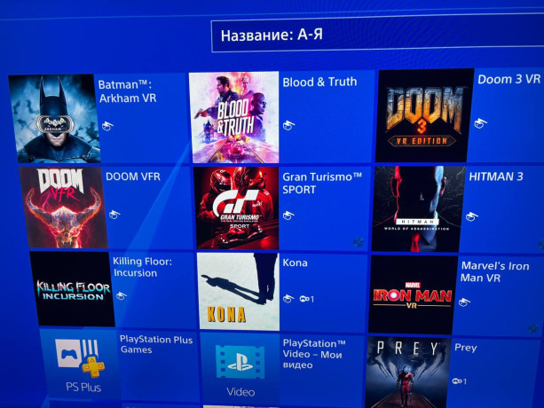 prodam-ps4-pro-polnyi-komplekt-pod-vr-i-akaunt-s-igrami-big-1