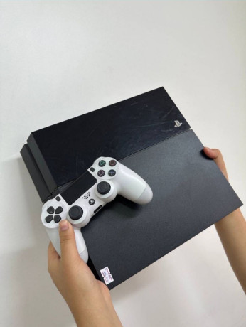 ps4-500gb-1-dzoistik-i-1-igra-big-0