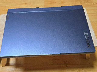 igrovoi-noutbuk-lenovo-legion-5-moshhnyi-i-stilnyi-zver-dlia-igr-montaza-i-raboty