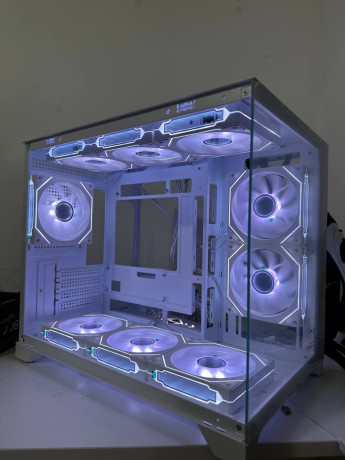 ishhu-korpus-atx-akvarium-na-obmen-s-moei-dp-u-mia-toz-akvarium-no-m-atx-i-vmeshhaet-9-vertusek-big-0