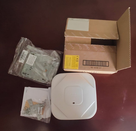 cisco-tocka-dostupa-wifi-big-1