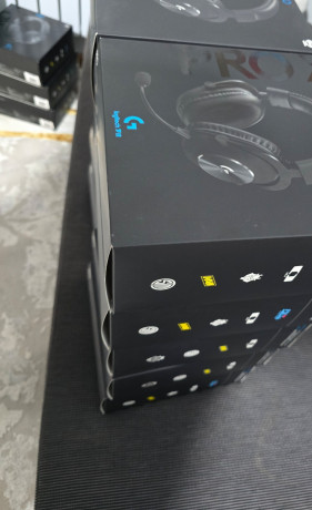 logitech-g-pro-x-big-0