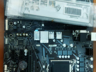 prodam-matplaty-gigabyte
