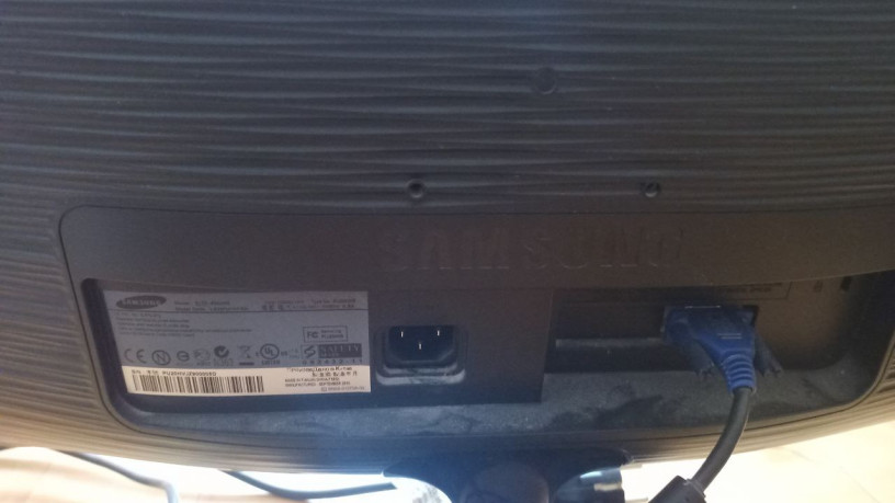 samsung-syncmaster-b2030-10-000-rabocii-20-diuimov-prodaiu-v-sviazi-s-obnovleniem-big-1