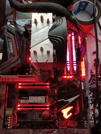aorus-z370-big-0
