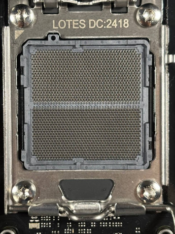 sikarnuiu-materinskuiu-platu-dlia-amd-am5-asus-tuf-b650m-plus-big-3
