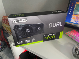 videokarta-asus-dual-geforce-rtx-4070-oc-12-gb