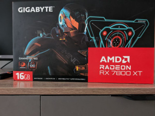 videokarta-gigabyte-rx7800-xt