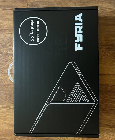 noutbuk-fyria-f7-156-16-gb-ssd-512-gb-win-11-pro-big-1