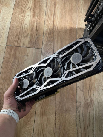 prodam-3070-gainward-8gb-big-0