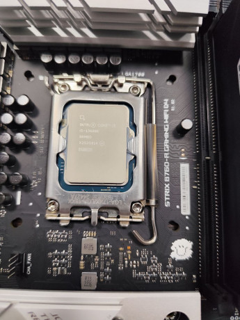 prodam-almaty-i5-13600k-asus-rog-strix-b760-a-gaming-2x16-32gb-corsair-3600mhz-170000-minimaln-big-0