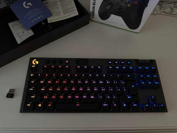 klaviaturu-logitech-g915-tkl-na-klacaiushhix-svitcax-v-otlicnom-sostoianii-vse-rabotaet-v-g-hub-otob-big-3