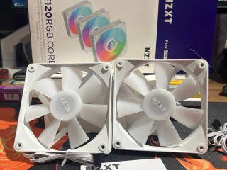 pomeniaiu-dva-novyx-120-vinta-nzxt-iz-komplekta-na-dva-140-nzxt