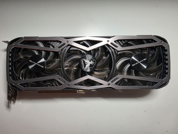 rtx-3080-10gb-gainward-big-0
