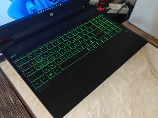 prodam-igrovoi-noutbuk-hp-pavilion-gaming-processor-ryzen-3550h-32gb-ozu-500gb-samsung-ssd-1tb-x