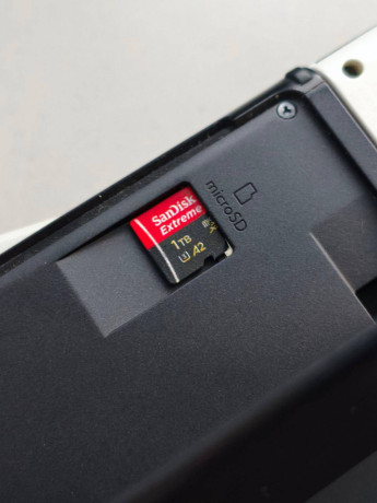 almaty-prodam-ns-oled-90k-big-0