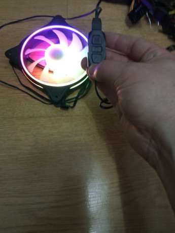1-prodam-sata-6gbs-kabelia-vse-novye-est-kolicestvo-big-4