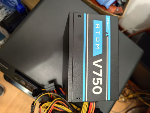prodam-blok-pitaniia-antec-atom-v750-750w-novy-sniat-s-novogo-korpusa-sli-v-komplekte-s-korpusami-big-3