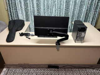 v-prodaze-igrovoi-monitor-x-game