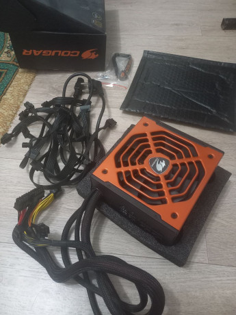 cougar-700w-big-1