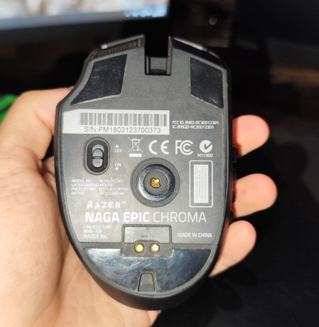 prodam-igrovuiu-mys-razer-naga-epic-chroma-big-4