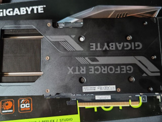 prodam-videokartu-gigabyte-geforce-rtx-4070-windforce-oc-12-gb