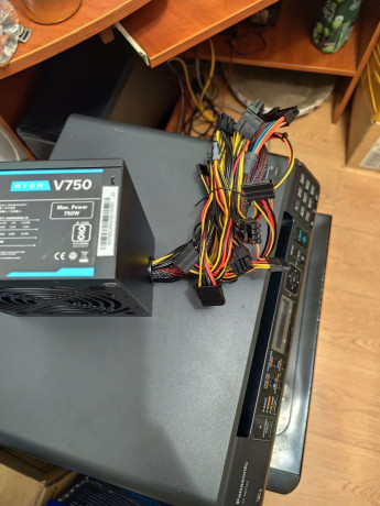 prodam-blok-pitaniia-antec-atom-v750-750w-novyi-sniat-s-novogo-korpusa-sli-v-komplekte-s-korpusami-big-2