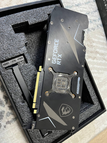 videokarta-rtx3080-10gb-msi-big-1