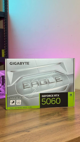 gigabyte-rtx5060-eagle-oc-8gb-big-1