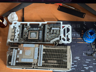 rx-7900-xtx-asrock-taichi-white-oc-24-gb