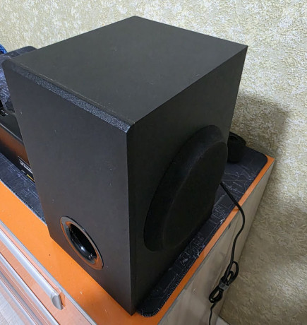 prodam-astana-saundbar-lg-spq1-w-bluetooth-aux-usb-160-vatt-sam-saundbar-65-sm-v-xorosem-sostoian-big-1
