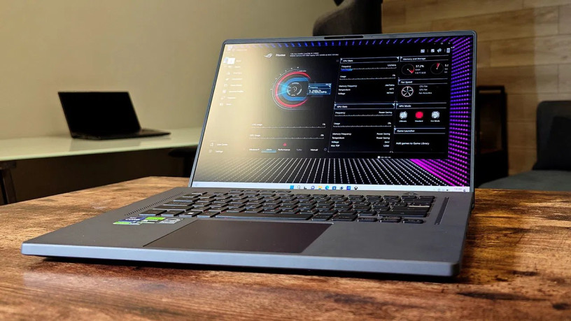 asus-rog-zephyrus-g16-povyse-klassom-cem-strix-legion-big-0