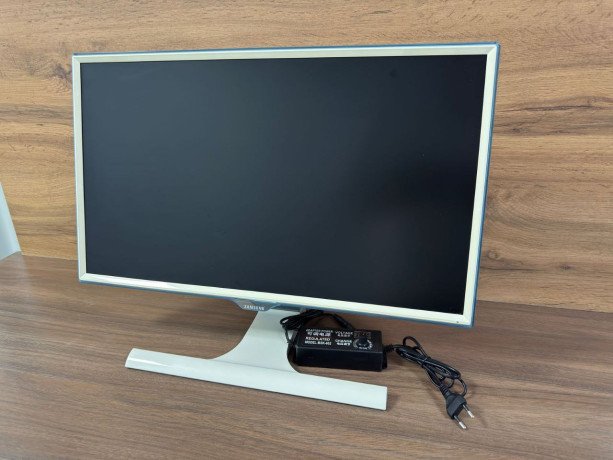 monitor-samsung-s24e391-v-komplekte-adapter-pitaniia-i-hdmi-cable-bez-defektov-v-xorosem-sostoianii-big-0