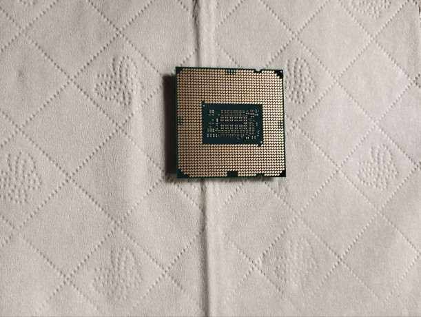 prodam-i5-10400-s-video-iadrom-6-iader-12-potokov-s-castotoi-29ggc-i-v-turbo-buste-do-43ggc-big-1
