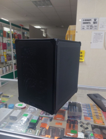 prodam-xorosii-malenkii-kompiuter-otlicno-podxodiashhii-dlia-raboty-na-perednei-paneli-est-porty-usb-big-0