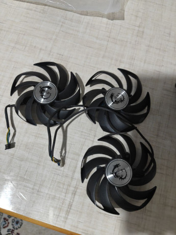 kulera-dlia-msi-rtx-30703070ti30803080ti-v-xorosem-sostoianii-centralnyi-kuler-nuzno-smazat-big-0